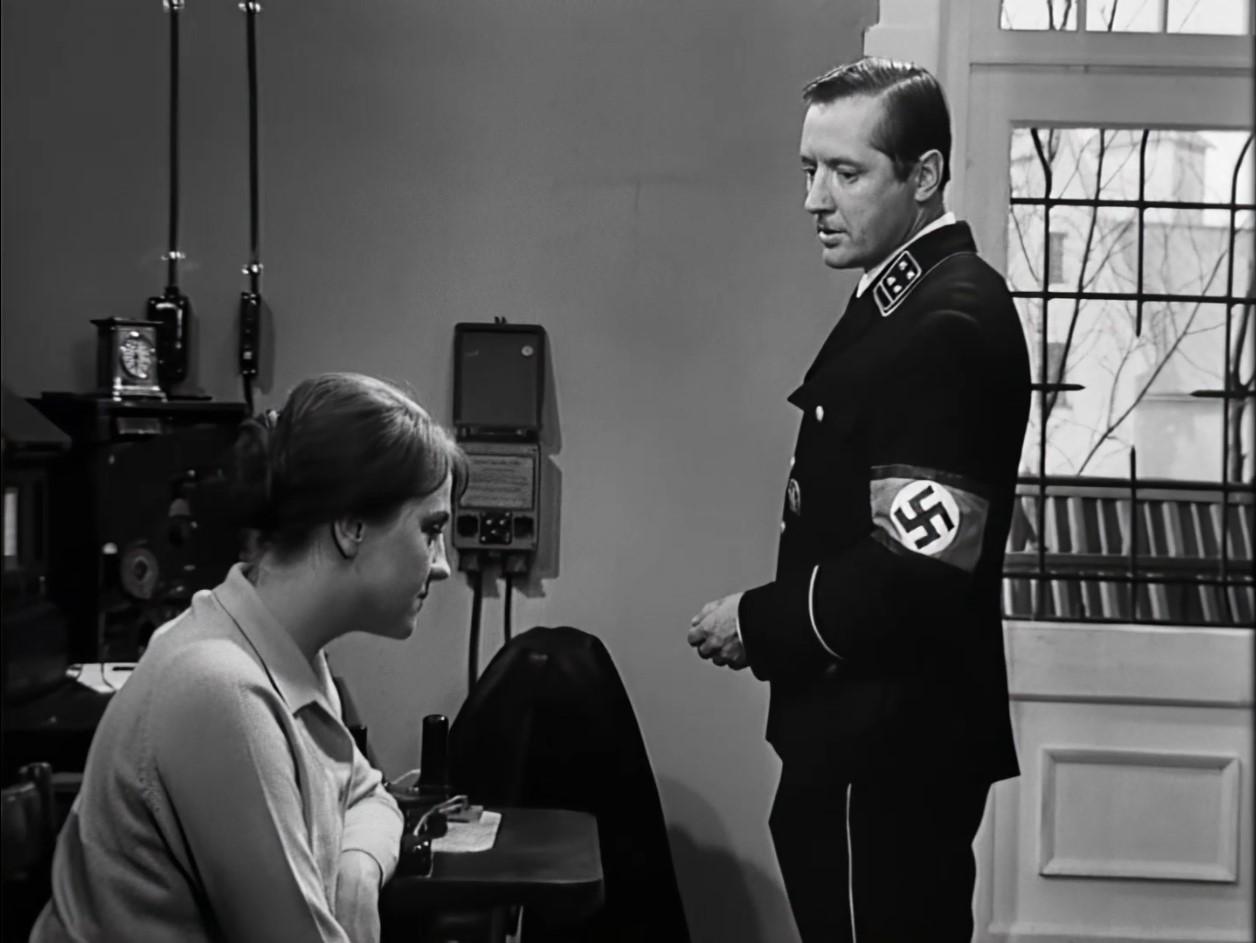 Семнадцать мгновений весны