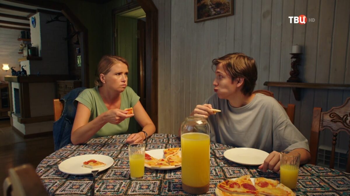 Тайна за углом